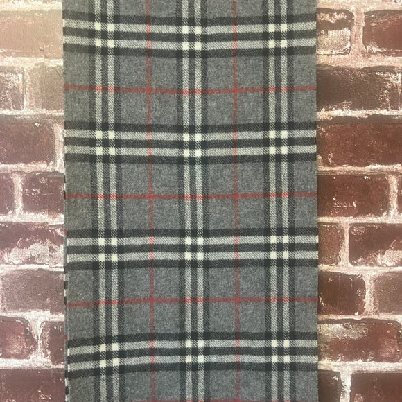 Burberry Classic Giant Check Cashmere Scarf - Grey/Charcoal & Red - Picture 2 of 6